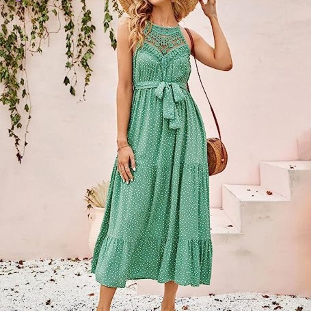 Faroro - Sleeveless Long Boho Halter Maxi Dress -- Green Polka Dot - Medium (R1)